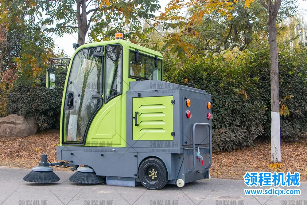 LC-S20型电动扫地车图3.jpg